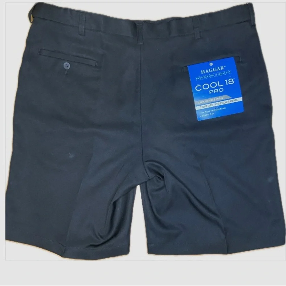 NWT Haggar 10” cool 18 Pro quick dry  shorts in black. Size 40